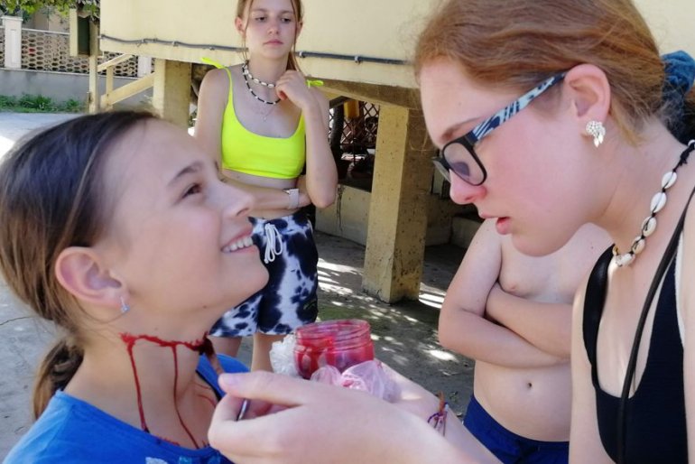 DIVADELNÍ A FILMOVÁ PŘEHLÍDKA CHLUBÍRNA